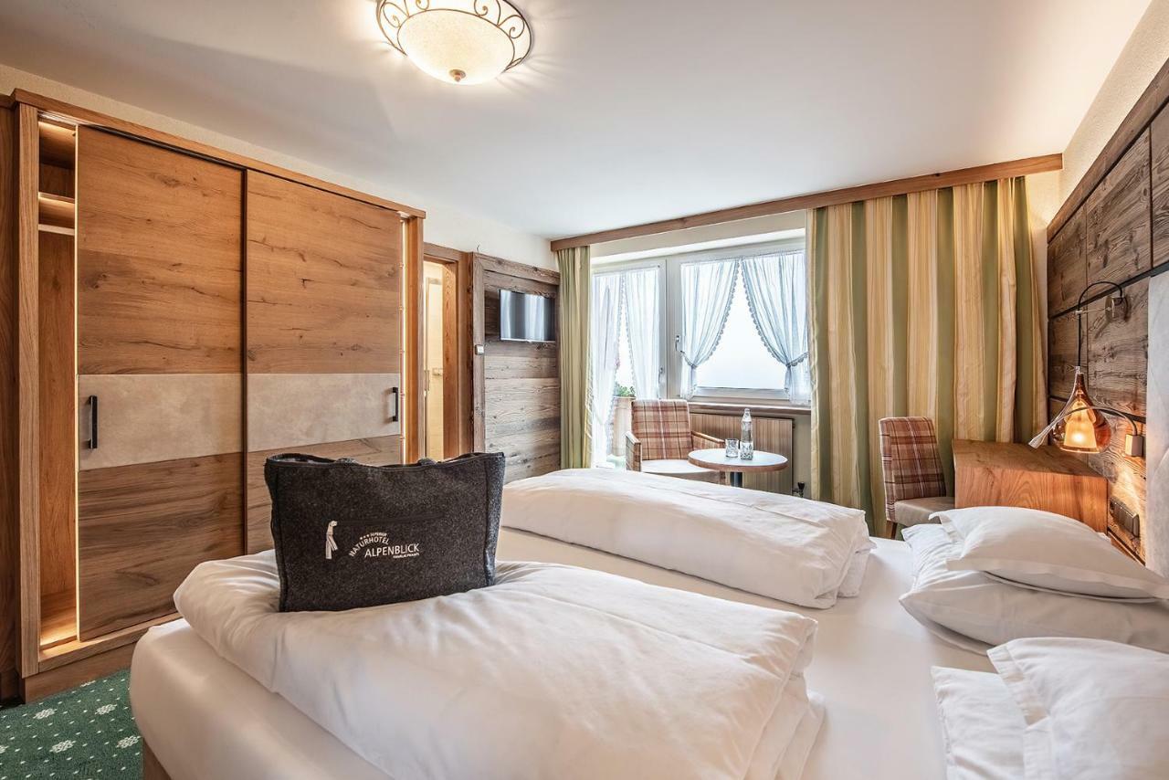 Naturhotel Alpenblick Maurach  Exterior photo